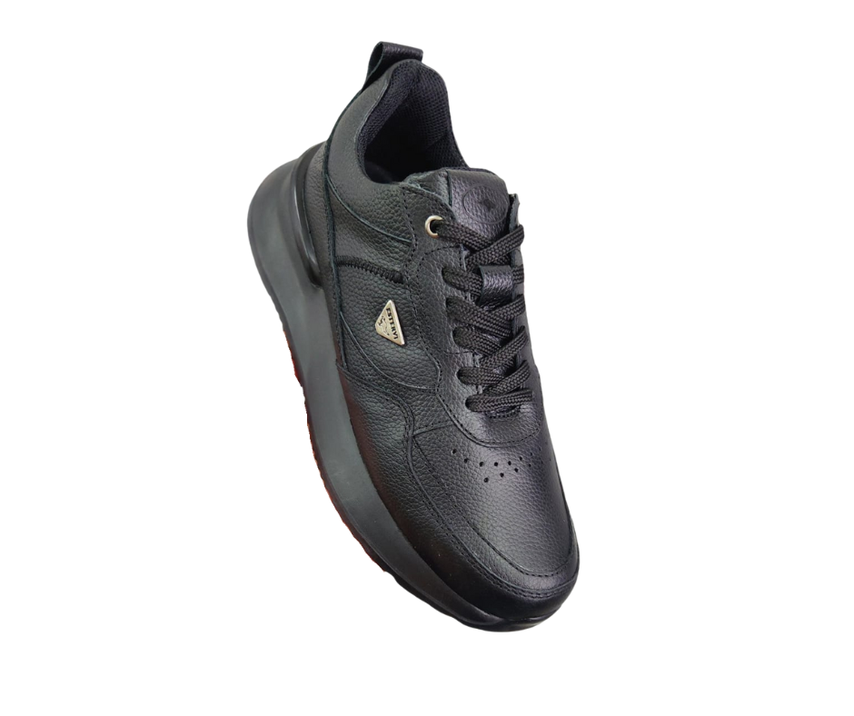 CALZADO DEPORTIVO EN CUERO R89