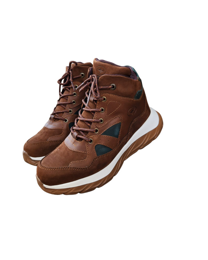 BOTAS EN CUERO NUEVA COLECCION